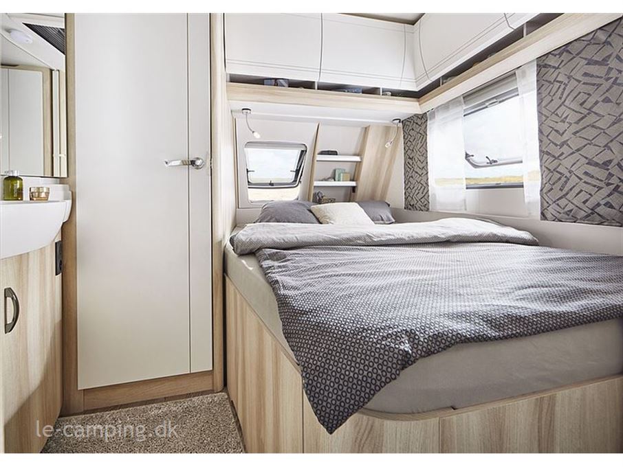 Hobby De Luxe 460 UFe