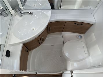 Hobby De Luxe 495 UL