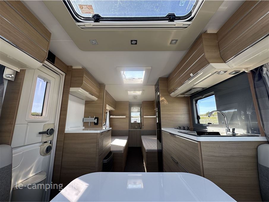 Adria Adora 572 UT
