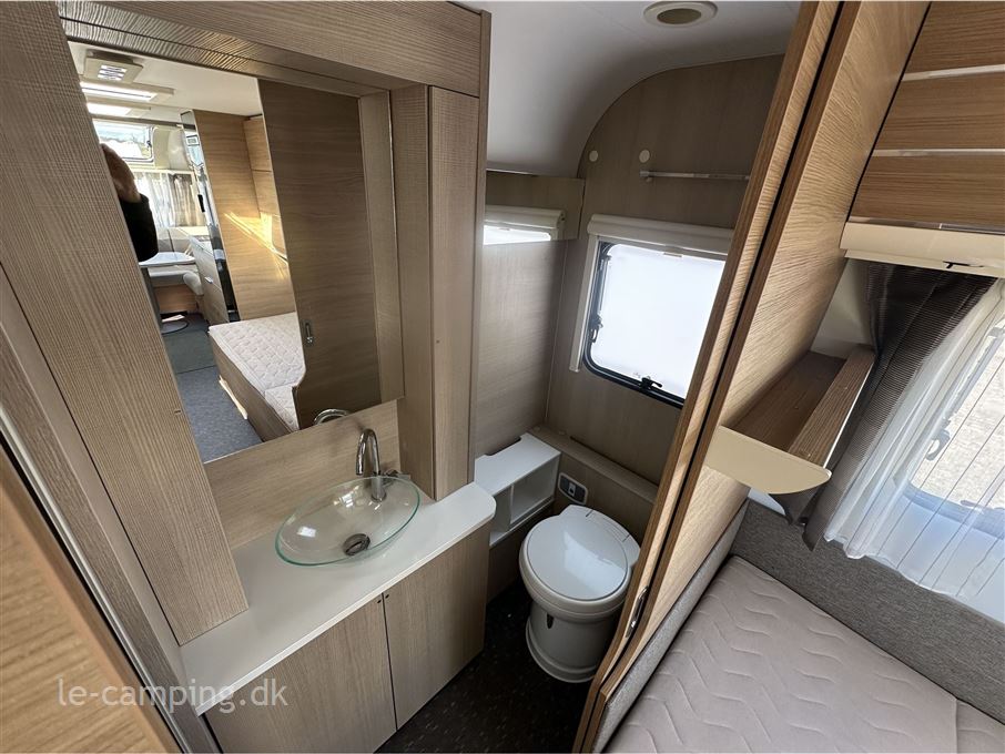 Adria Adora 572 UT