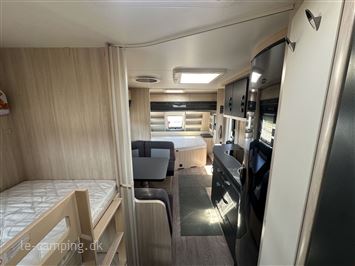 Hobby De Luxe Edition 545 KMF
