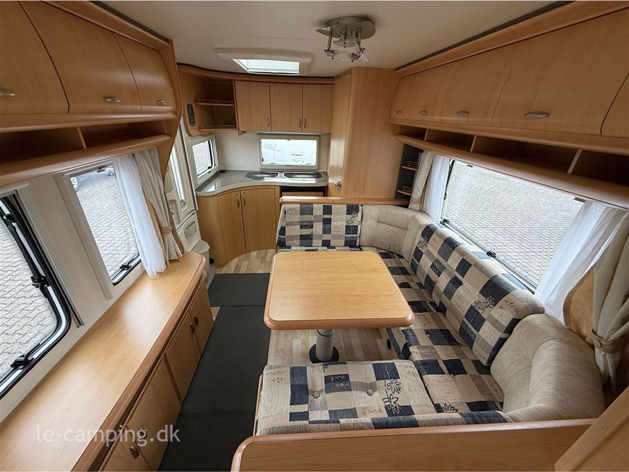 Hobby De Luxe 520 TMF