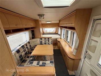 Hobby De Luxe 520 TMF