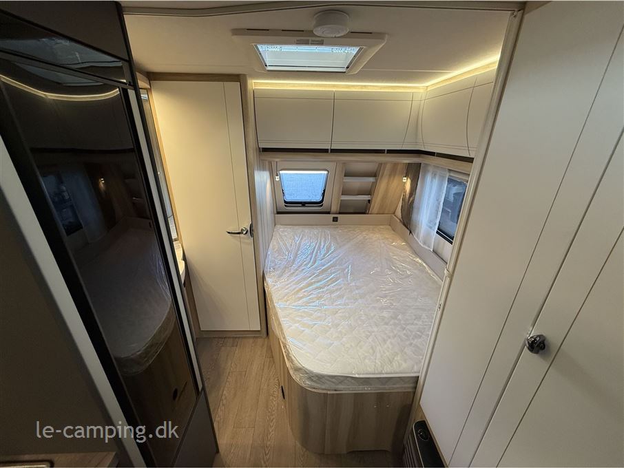 Hobby De Luxe 460 UFe DK Line