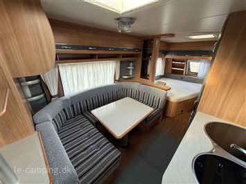 Hobby De Luxe 650 KMFe