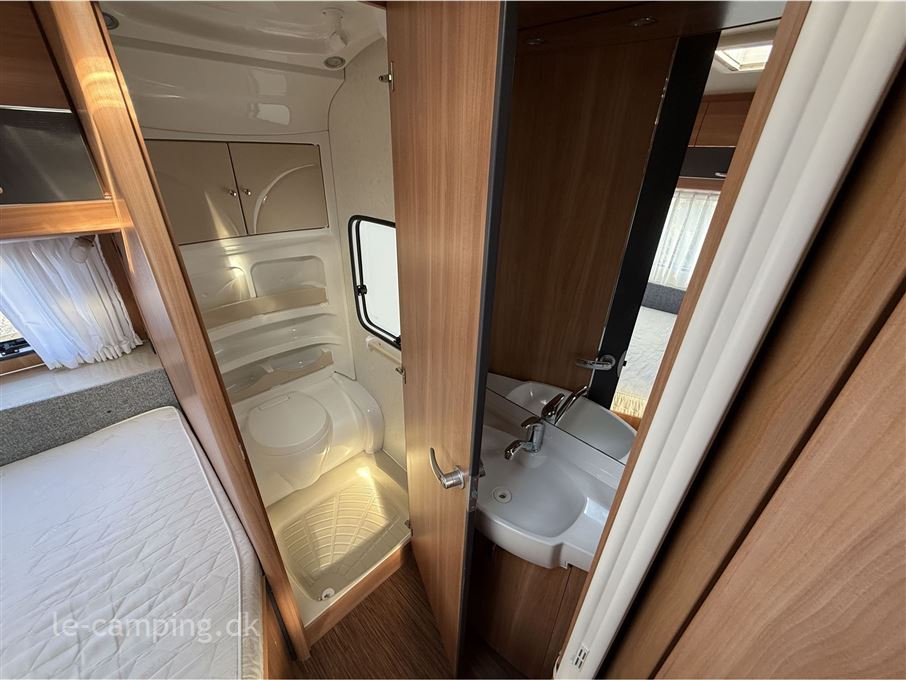 Hobby De Luxe 650 KMFe