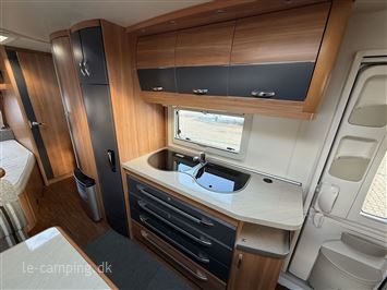 Hobby De Luxe 650 KMFe