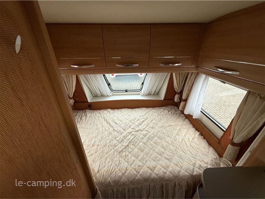 Hobby De Luxe 440 SF