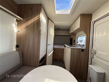 Bürstner Premio Life 430 TS
