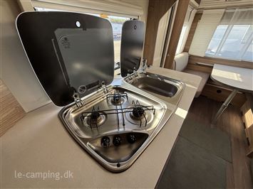 Bürstner Premio Life 430 TS