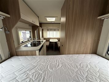 Bürstner Premio Life 430 TS