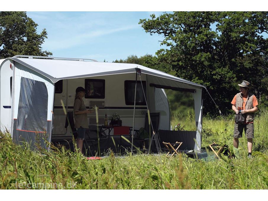 Knaus Sport 450 FU