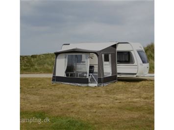 Knaus Sport 450 FU