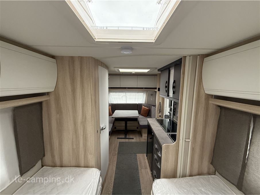 Hobby De Luxe 460 LU