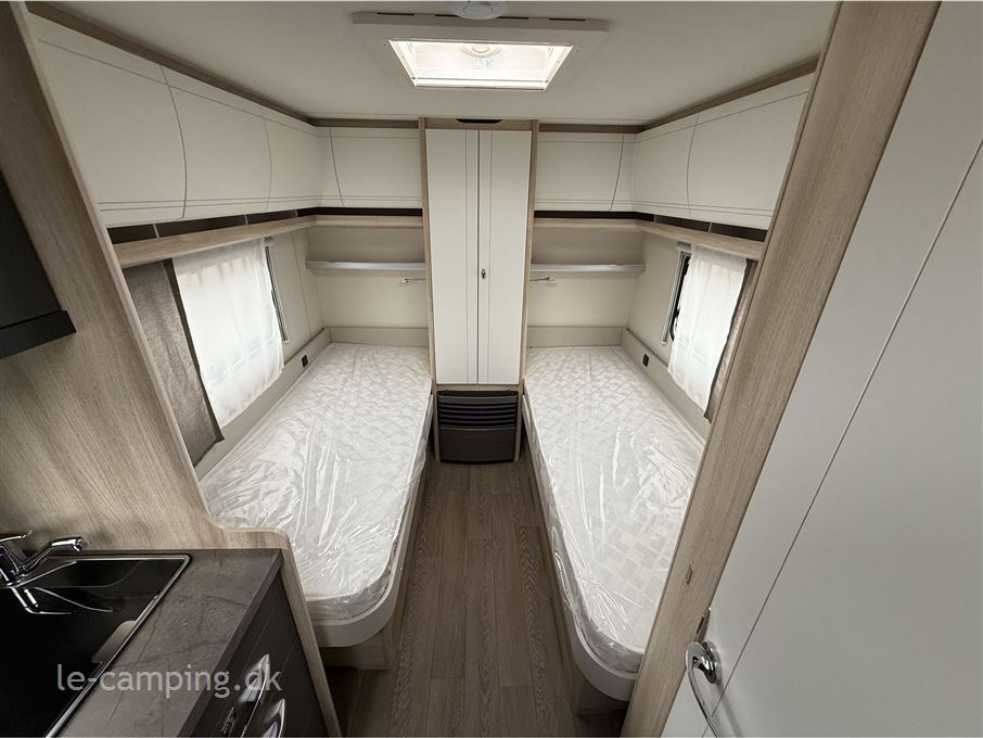 Hobby De Luxe 460 LU