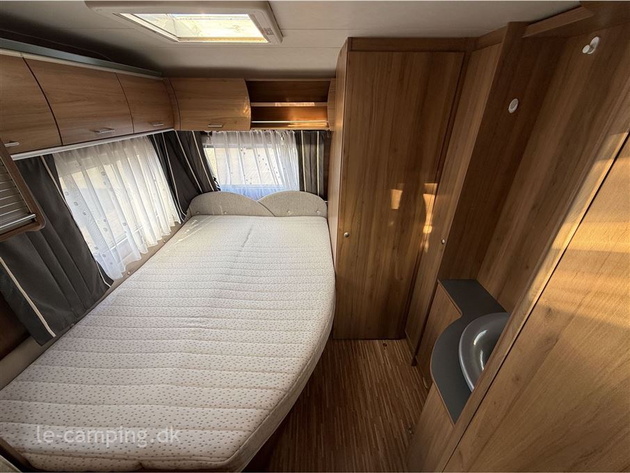 Bürstner Averso 390 TS