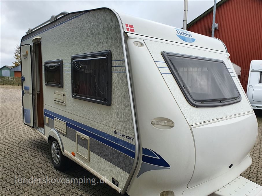 Hobby De Luxe Easy 400 SF