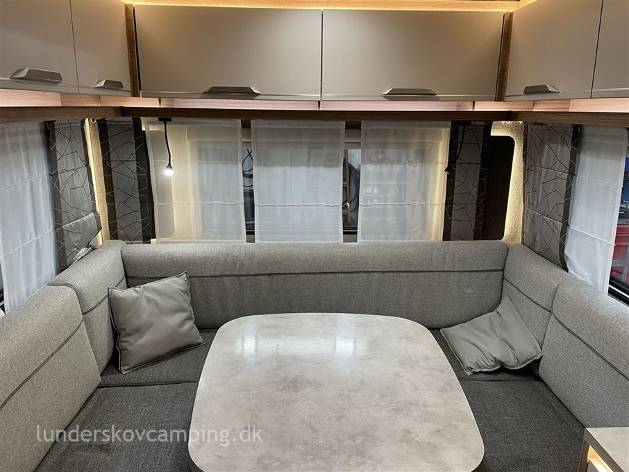 Knaus Sport 450 FU SPORT E POWER SELECTION