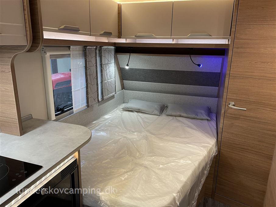 Knaus Sport 450 FU SPORT E POWER SELECTION