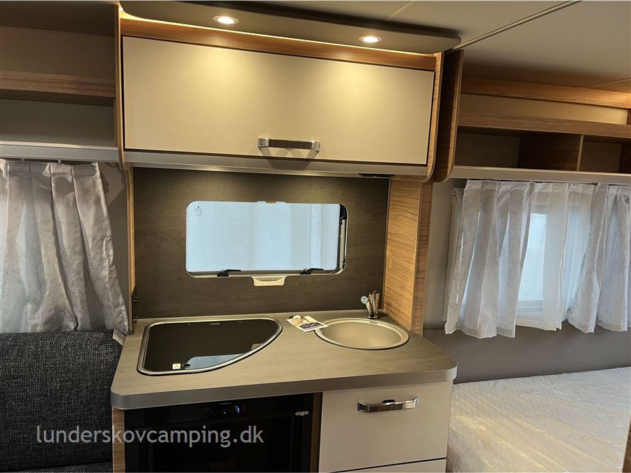 Weinsberg CaraOne 450 FU