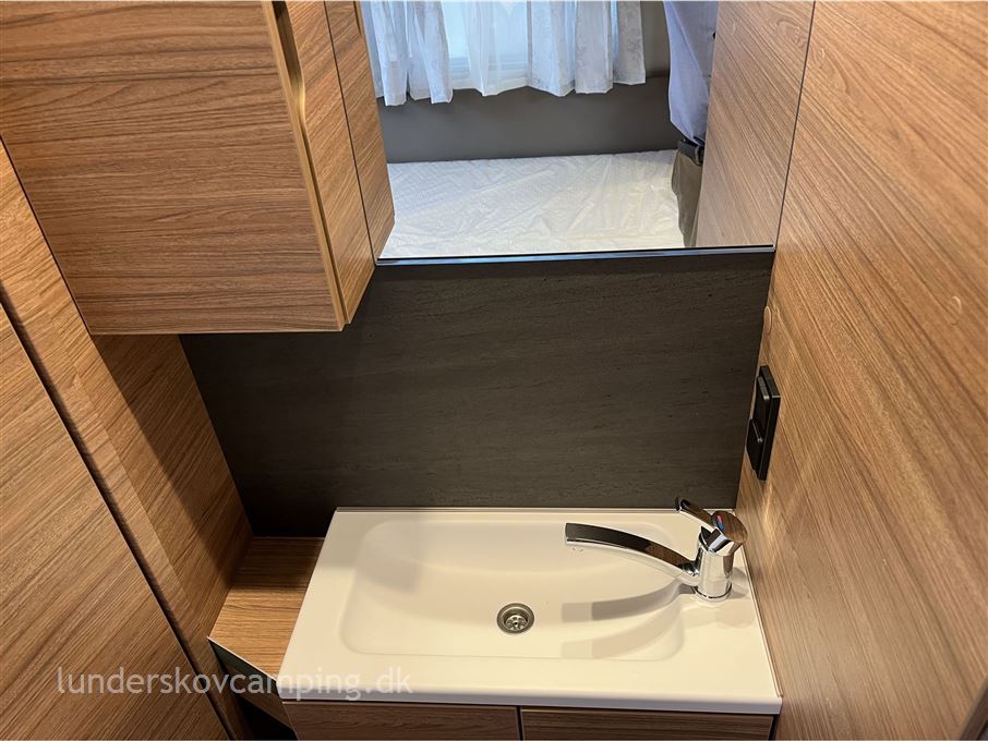 Weinsberg CaraOne 450 FU