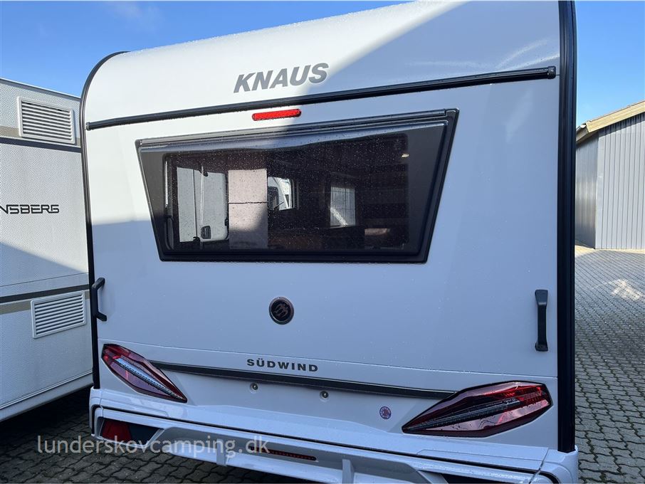 Knaus Südwind 450 FU 