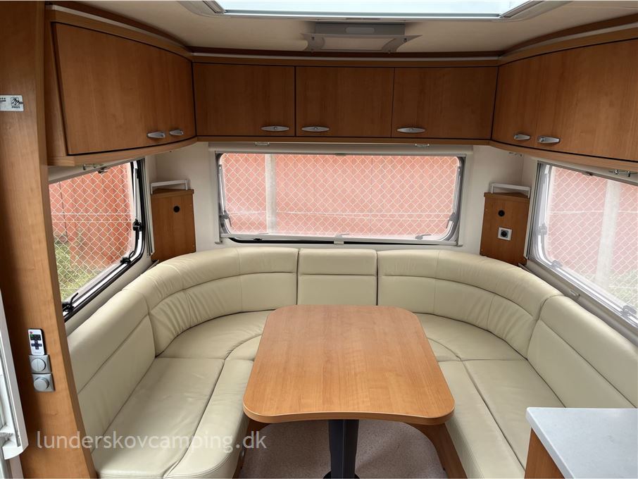 Knaus EuroStar 550 FU 230