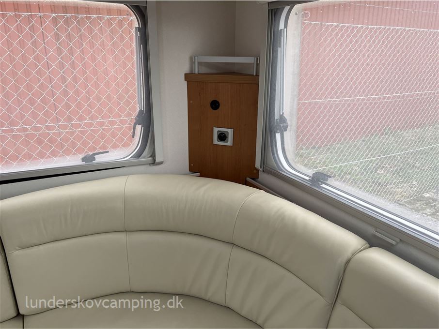 Knaus EuroStar 550 FU 230
