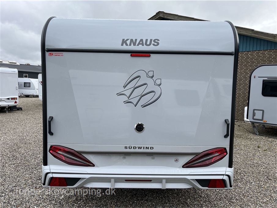 Knaus Südwind 540 UE Black Selection