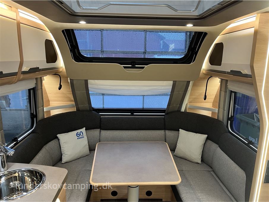 Knaus Südwind 540 UE Black Selection