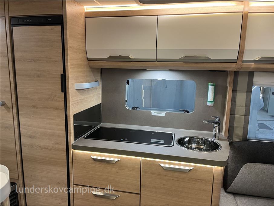 Knaus Südwind 540 UE Black Selection