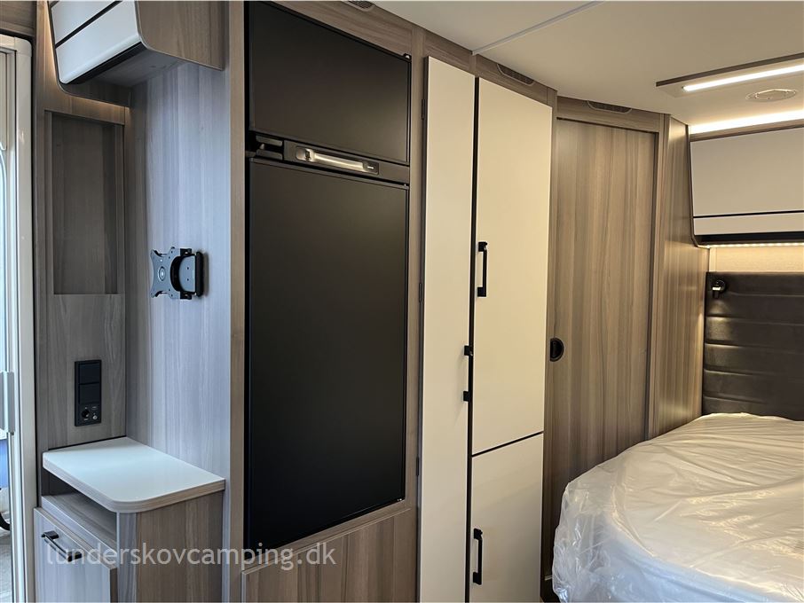 Kabe Estate 470 XL/KS