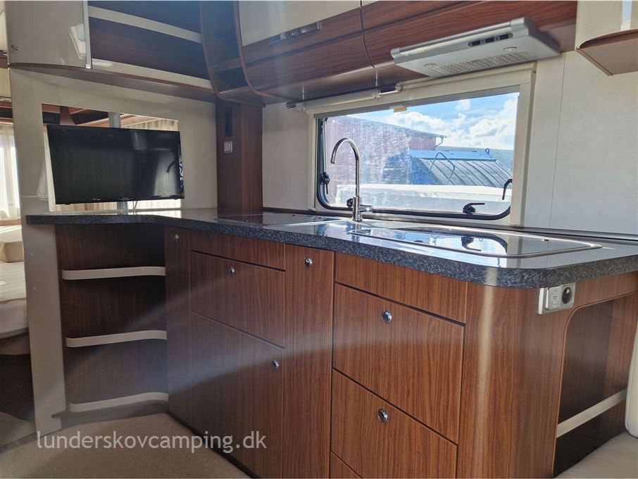 Hymer Nova S 545