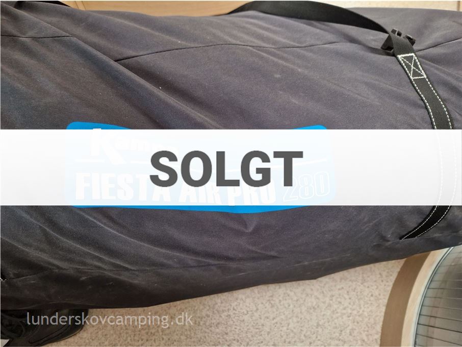 Adria Action 361 LH Blue Line