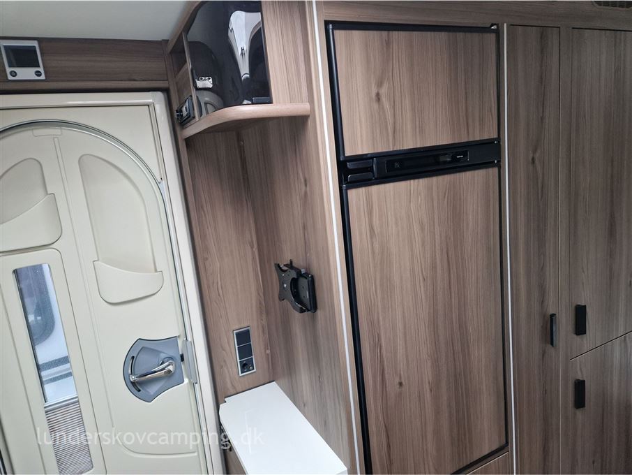 Kabe Ametist 560 GLE KS B2 PREMIUM LINE