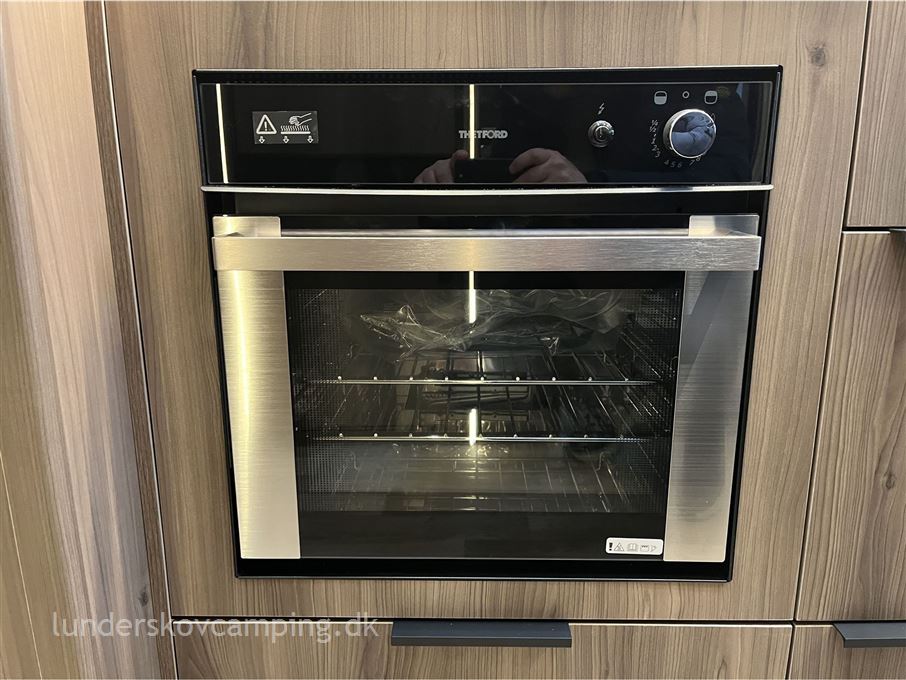 Kabe Ametist 560 GLE KS B2 PREMIUM LINE