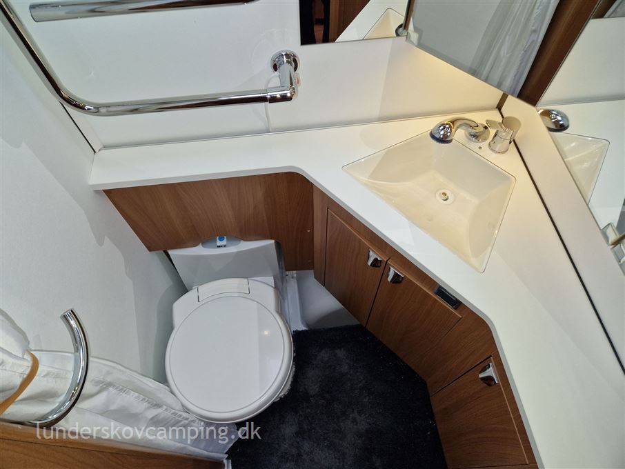 Kabe Royal 540 GLE KS