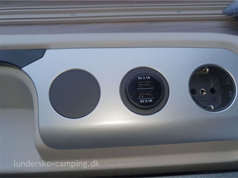 Sprite Mondial 490 SE