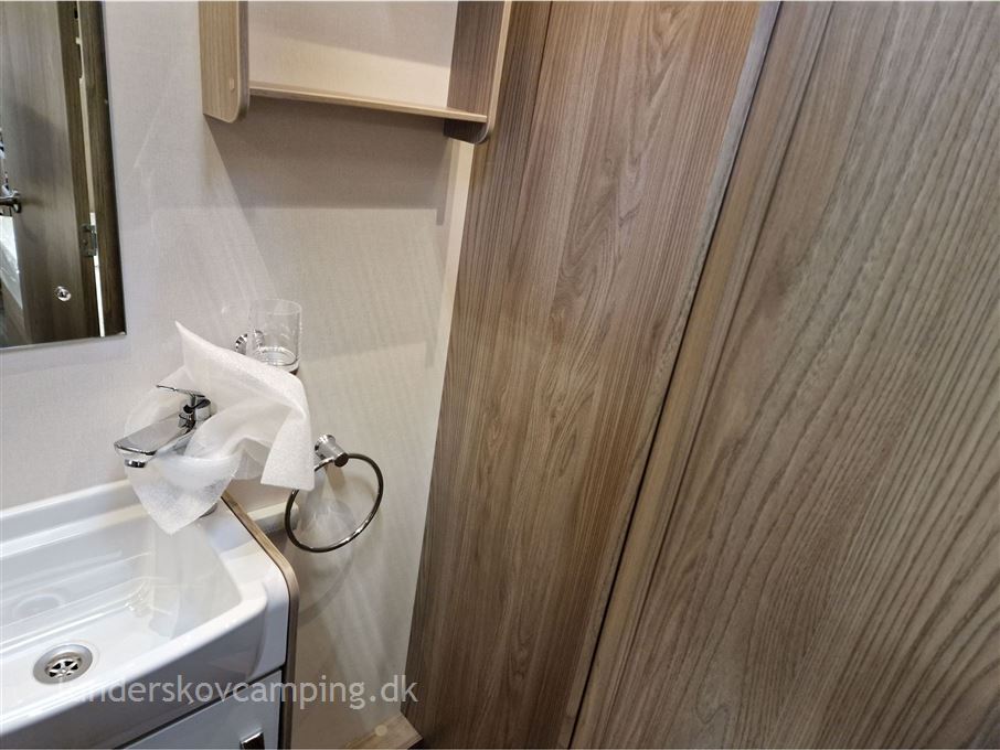 Sprite Mondial 490 SE