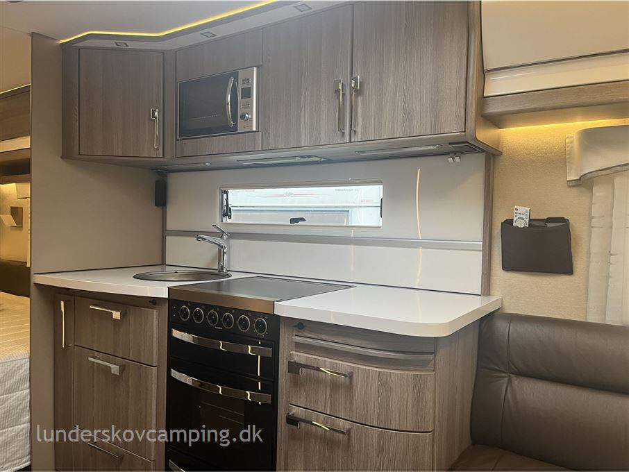 Kabe Royal 560 XL KS