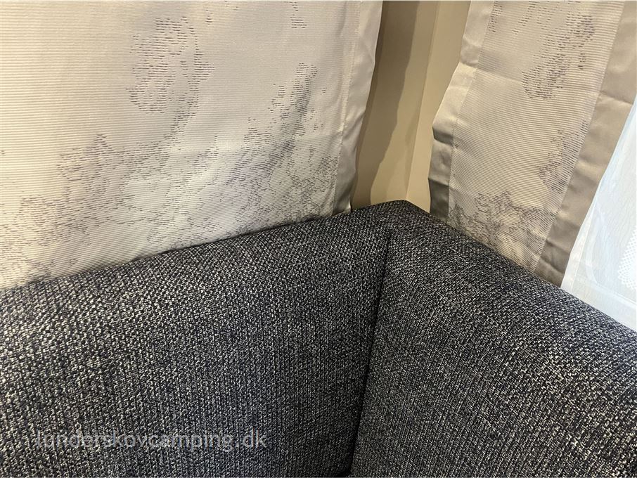 Weinsberg CaraOne 390 PUH