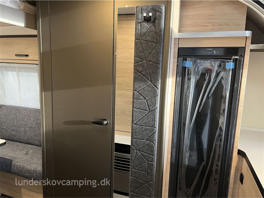 Weinsberg CaraOne 390 PUH