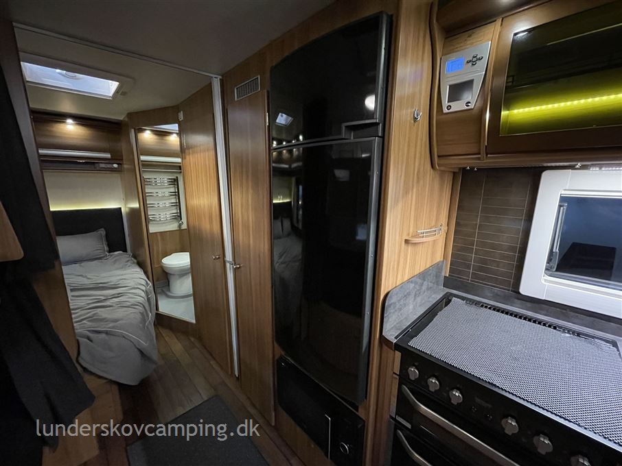 Cabby Caienna 710 M2C