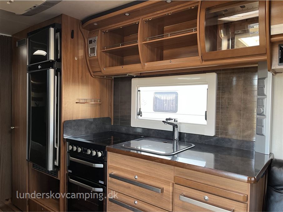 Cabby Caienna 710 M2C