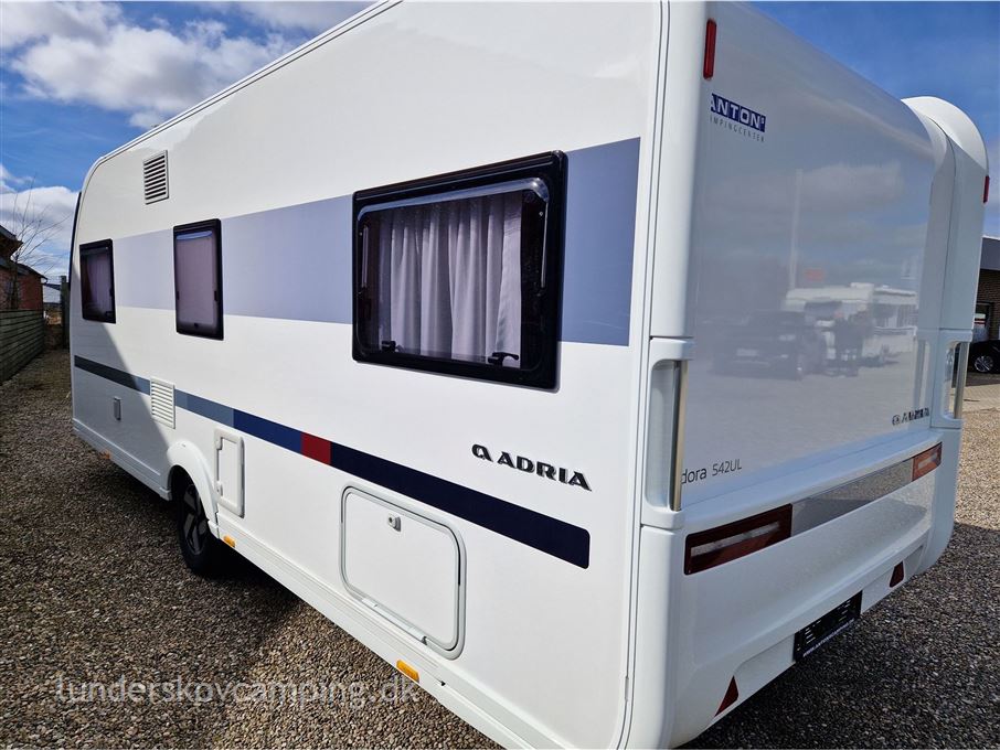 Adria Adora 542 UL