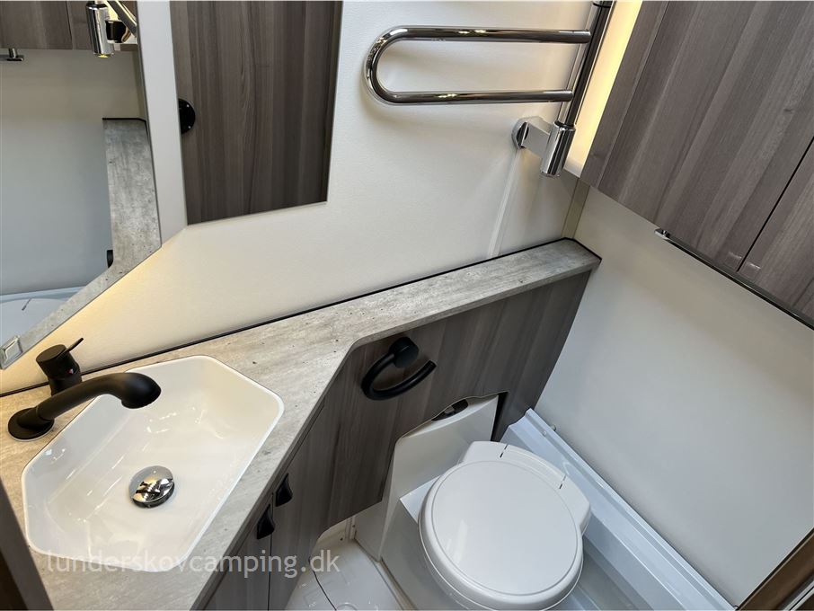 Kabe Estate 470 XL/KS