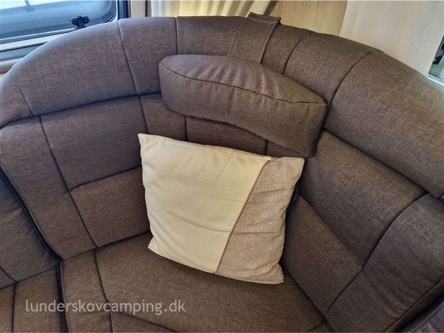 Kabe Royal 560 XL KS