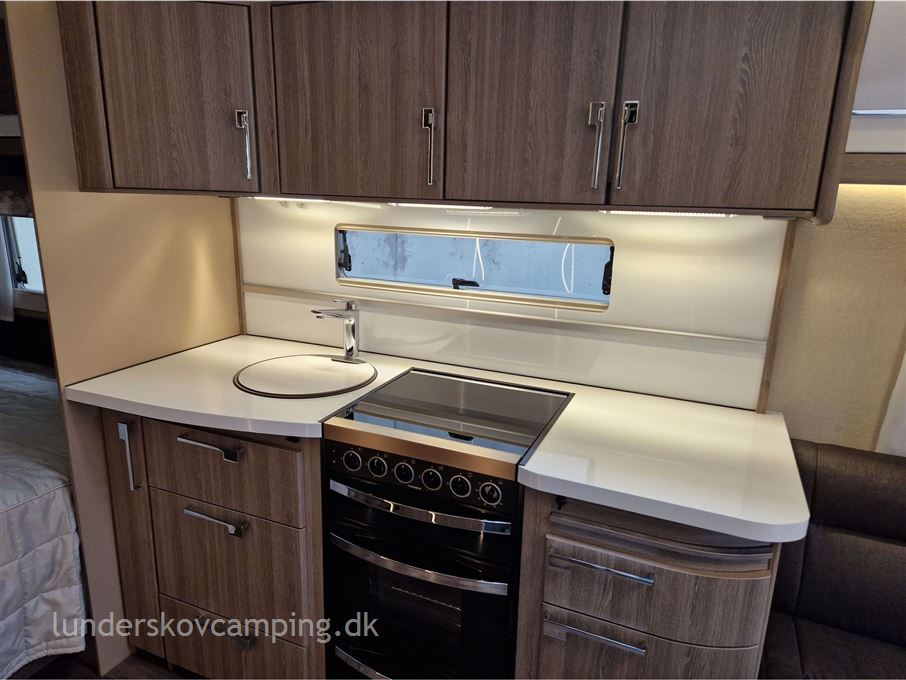 Kabe Royal 560 XL KS