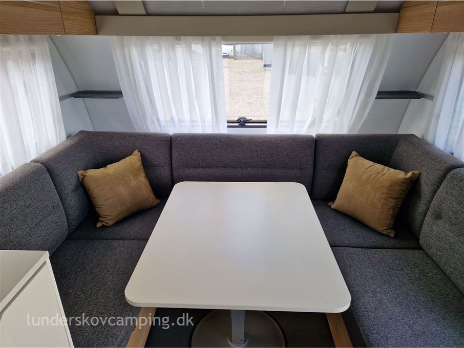 Adria Adora 542 UL