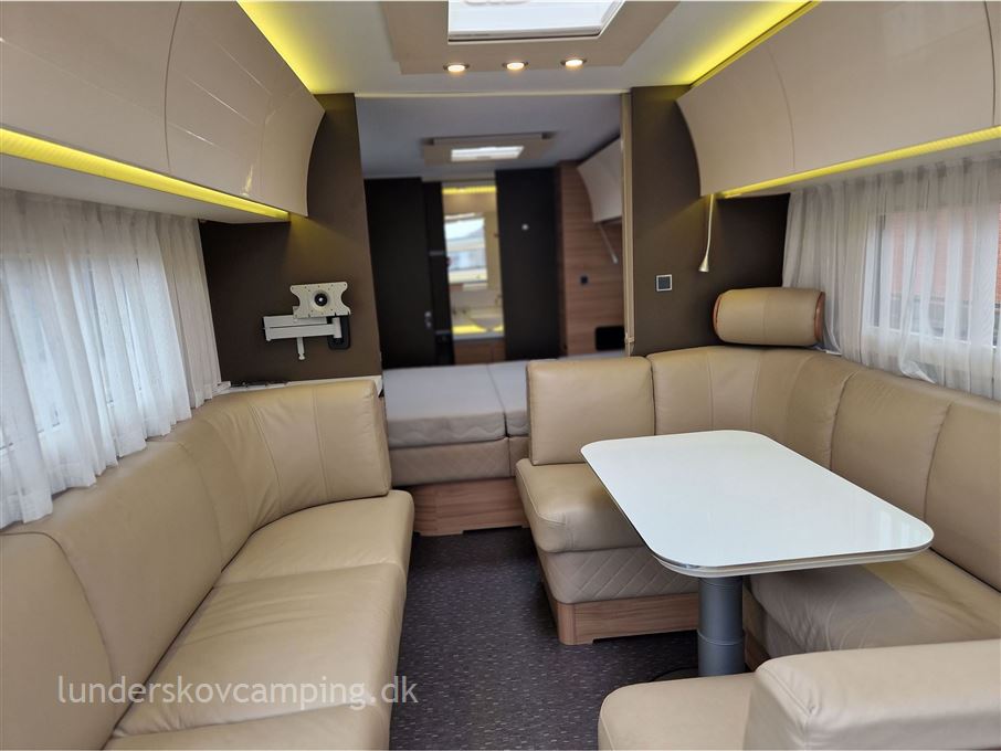 Adria Alpina 663 HT
